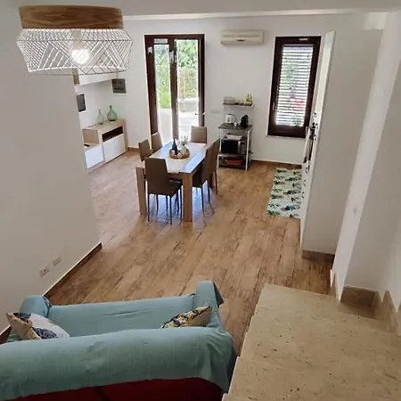 Casa Vittoria Holiday home Torretta (Sicily)