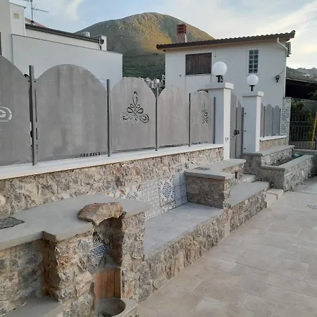 Holiday home Casa Vittoria